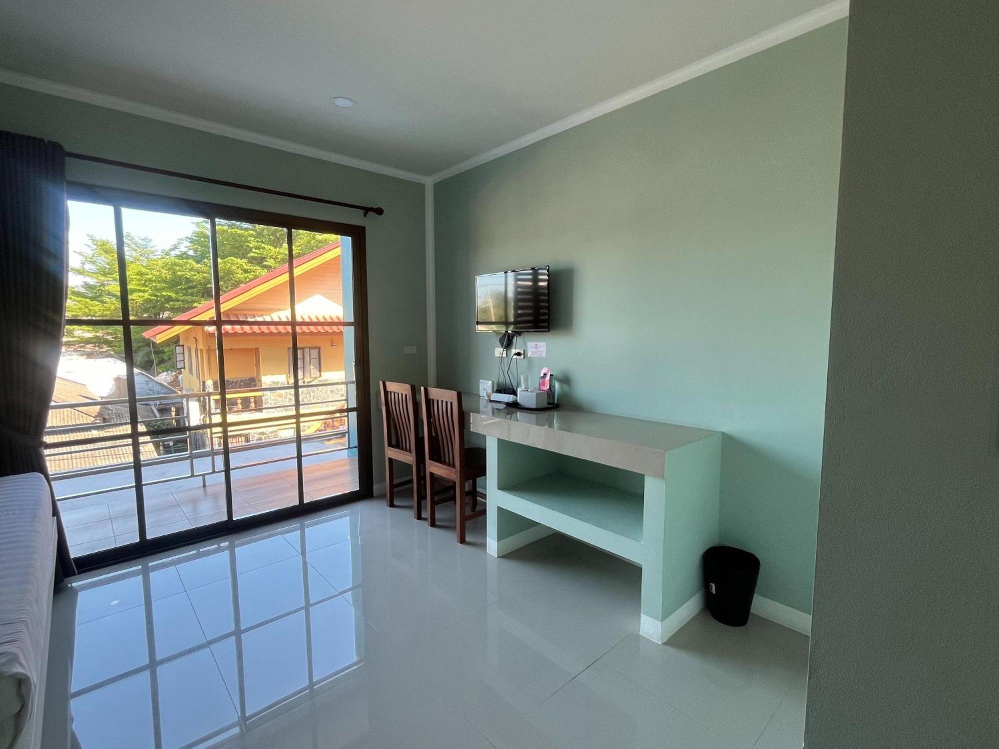 J & Ariya Hotel Near Samui Airport And Koh Phangan Pier Bophut Exteriör bild