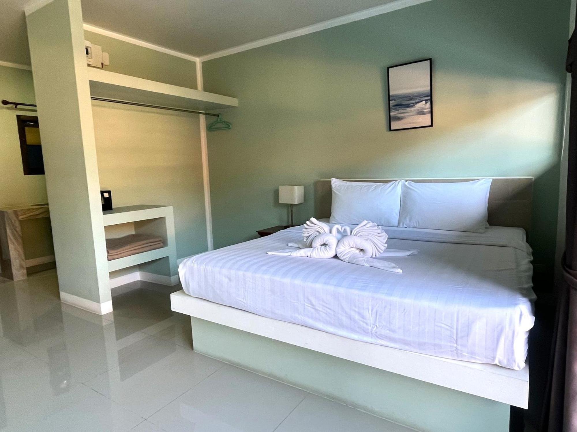 J & Ariya Hotel Near Samui Airport And Koh Phangan Pier Bophut Exteriör bild